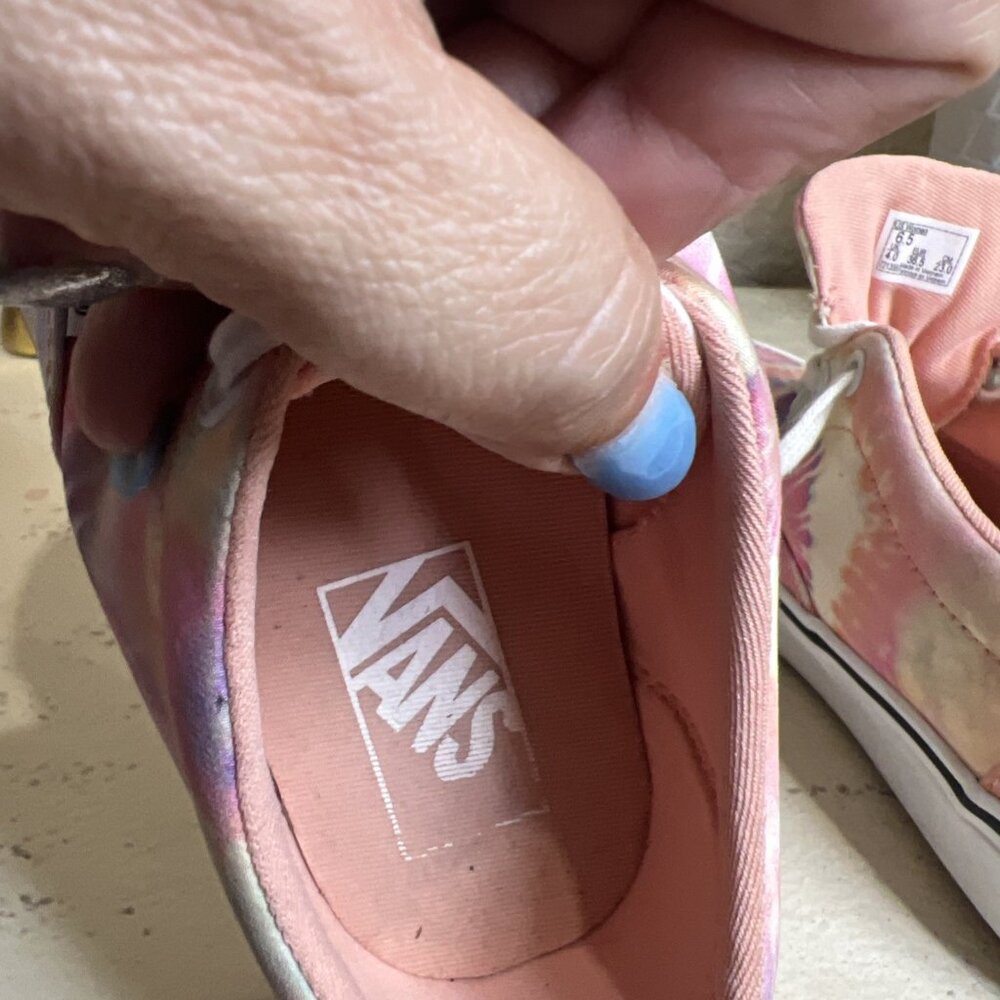 Vans Women’s Classic Lace Up Shift Tie Dye Sneakers Size 6.5 - Picture 8 of 8